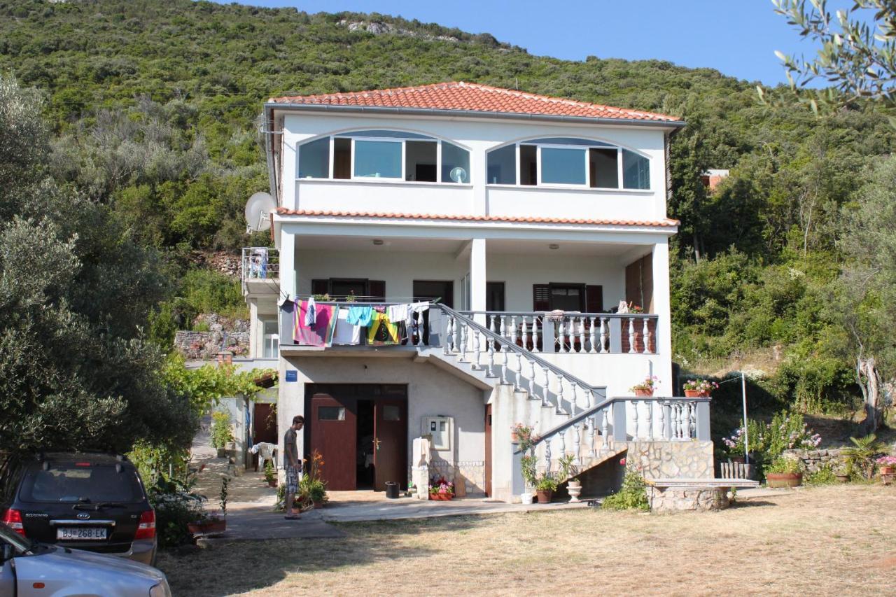 Apartments By The Sea Luka, Dugi Otok - 8182 Kültér fotó