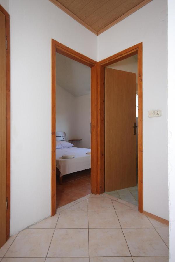Apartments By The Sea Luka, Dugi Otok - 8182 Luka  Kültér fotó